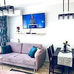 Superior Baltic With Terrace - Free Pool, Saunas, Jacuzzi, Fitness, Salzgrotte Kolobrzeg