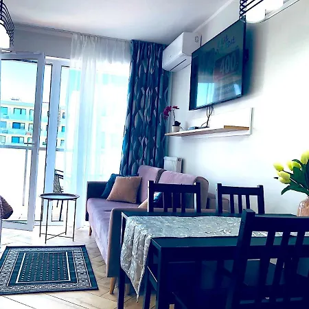 Apartament Superior Baltic With Terrace - Free Pool, Saunas, Jacuzzi, Fitness, Salzgrotte Kołobrzeg